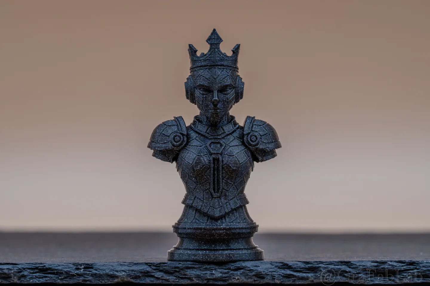 GraFabLab Chess 27 — Queen — Detail view
