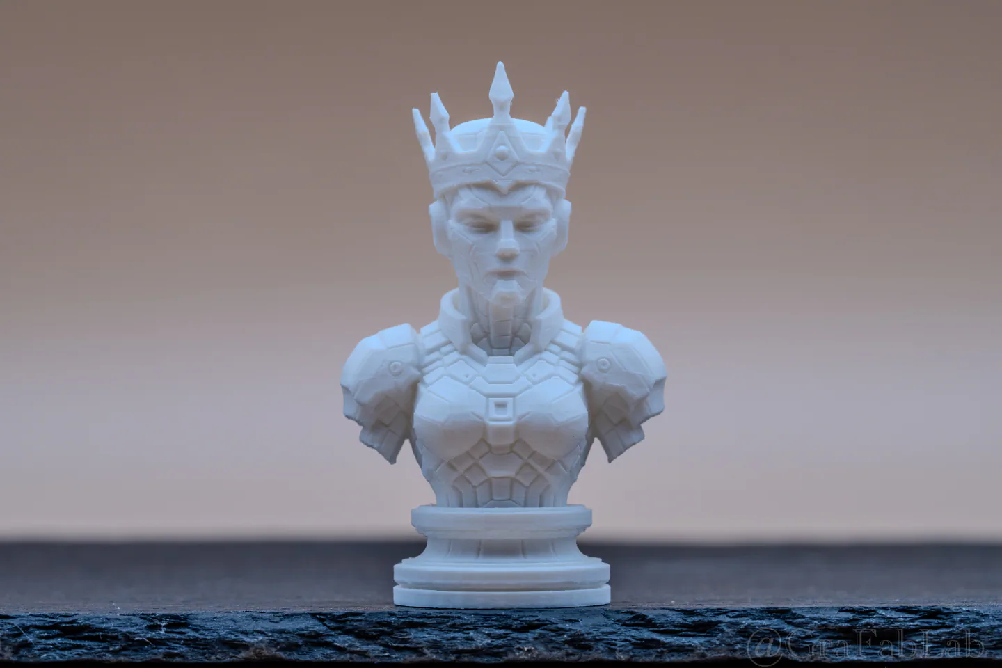 GraFabLab Chess 31 — Queen — Detail view