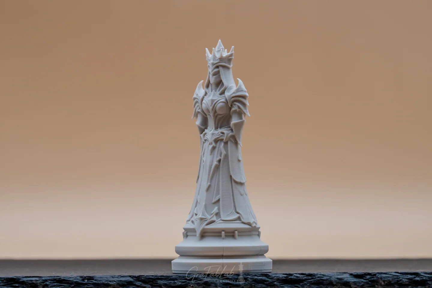 GraFabLab Chess 45 — Queen — Photo C