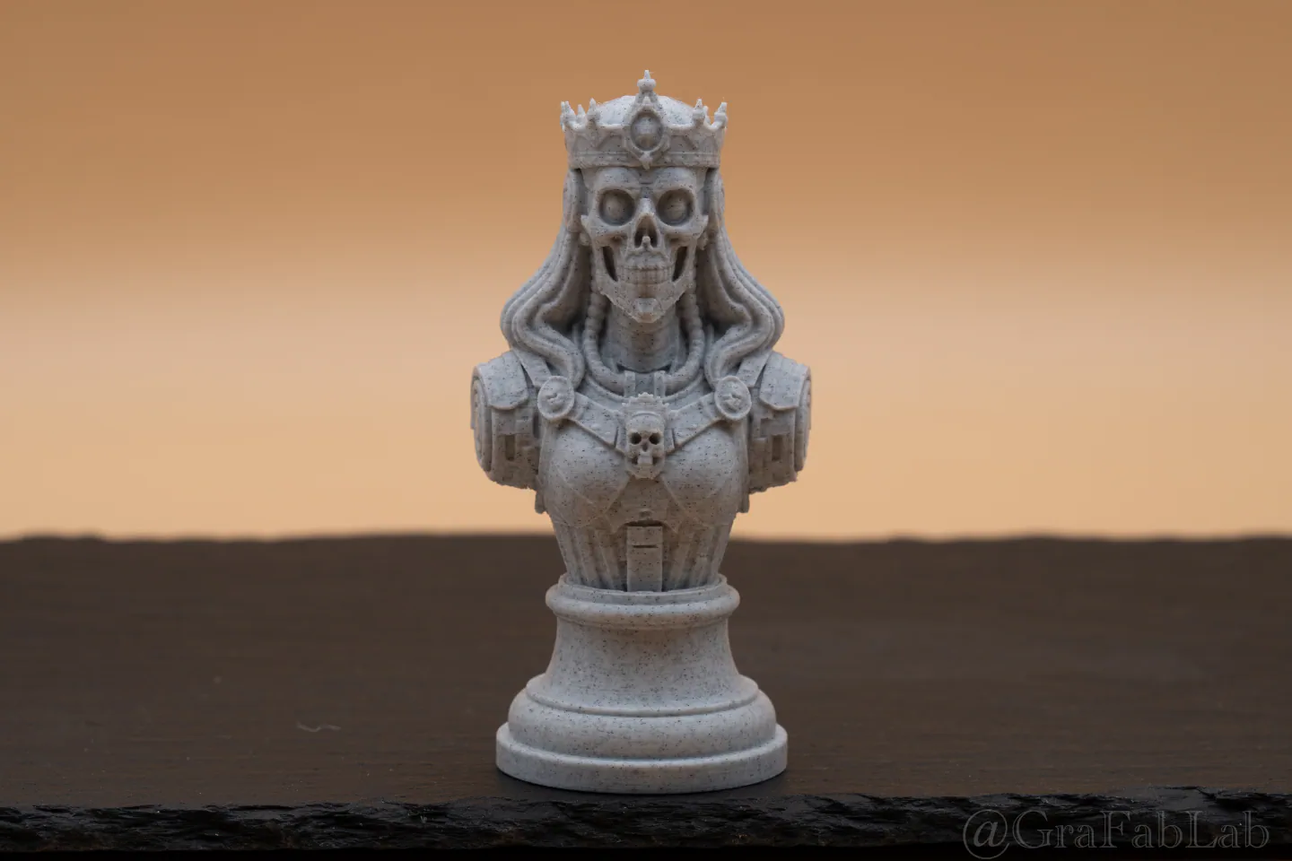 GraFabLab Chess 46 — Queen — Photo A