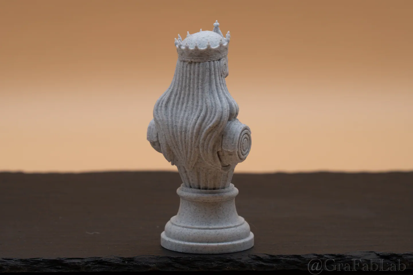 GraFabLab Chess 46 — Queen — Photo C