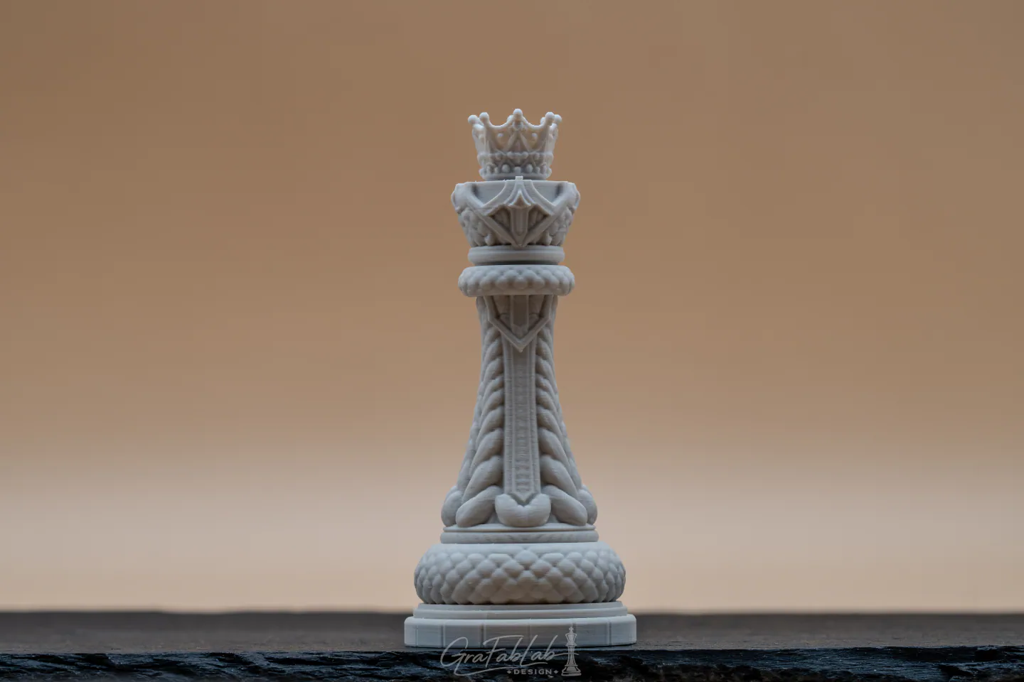 GraFabLab Chess 61 — Queen — Photo A