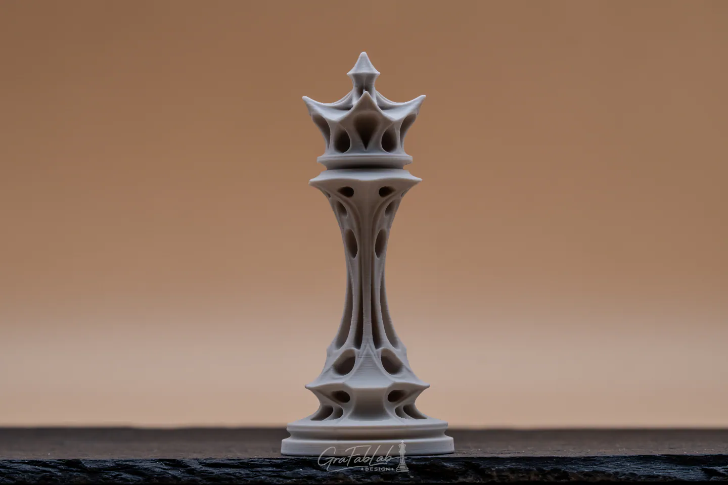 GraFabLab Chess 71 — Queen — Photo A